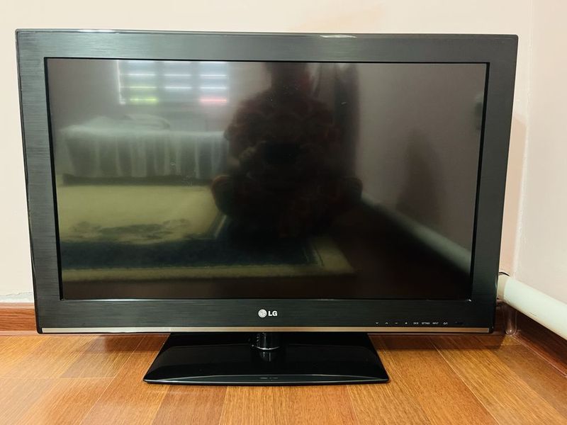 Televizor, LG в хорошом состояние Televizor, LG в хорошом состояние