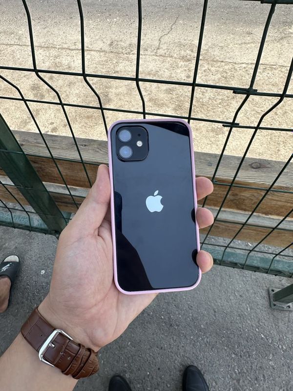 Iphone 12 iDeal 64 gb 77 yomkost rodnoy Iphone 12 iDeal 64 gb 77 yomkost rodnoy