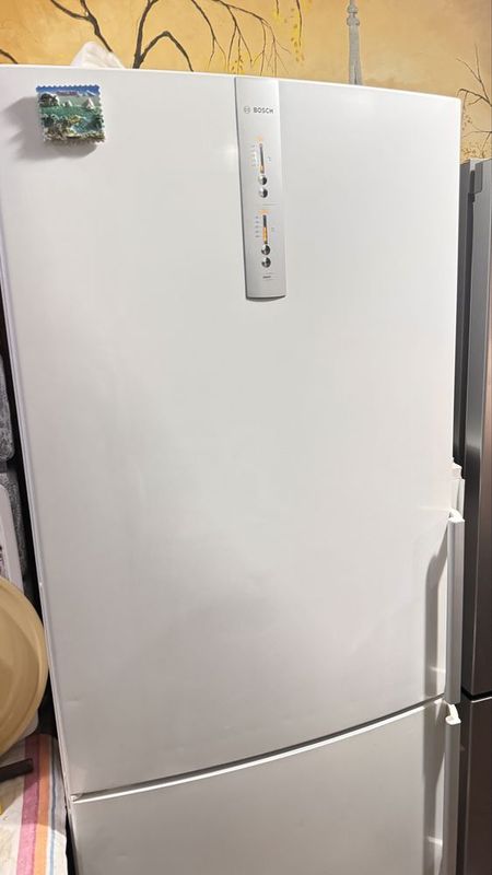 Продам холодильник Bosch Продам холодильник Bosch