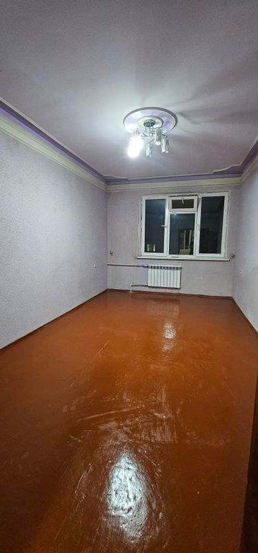 Продается 3 - х комнтаная квартира