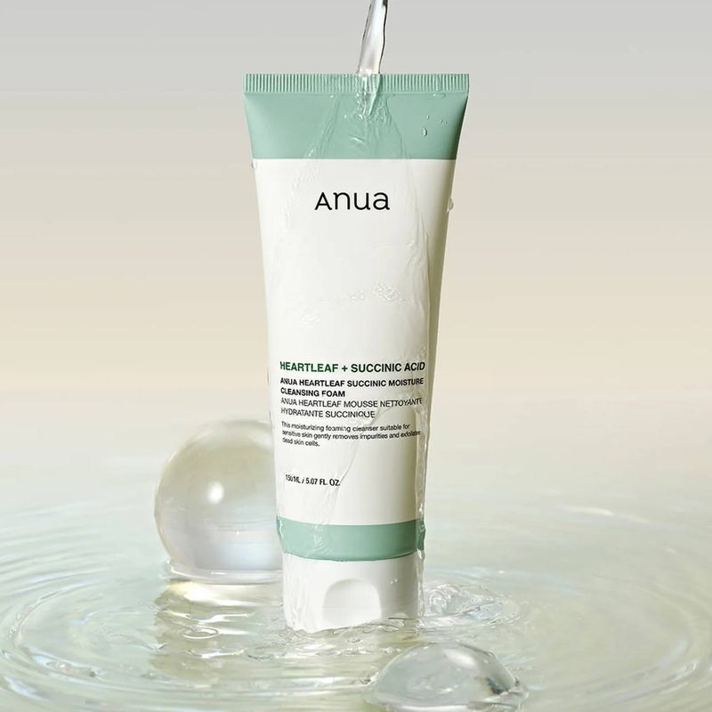 Гель-пенка для умывания с янтарной кислотой Anua Heartleaf Succinic Moisture Cleansing Foam Гель-пенка для умывания с янтарной кислотой Anua Heartleaf Succinic Moisture Cleansing Foam