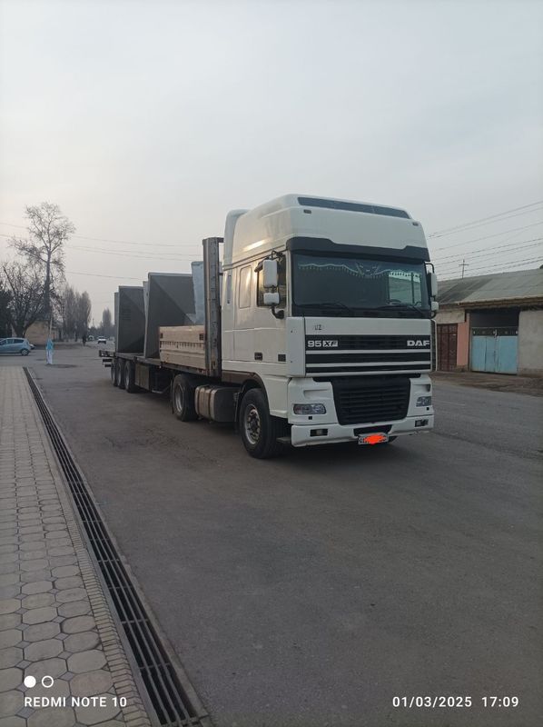 DAF XF + Контейнеровоз прицеп Сотилади