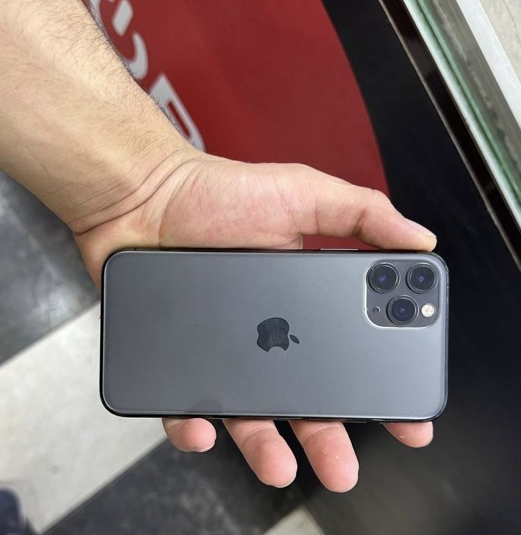 Iphone 11 pro 64 gb Iphone 11 pro 64 gb