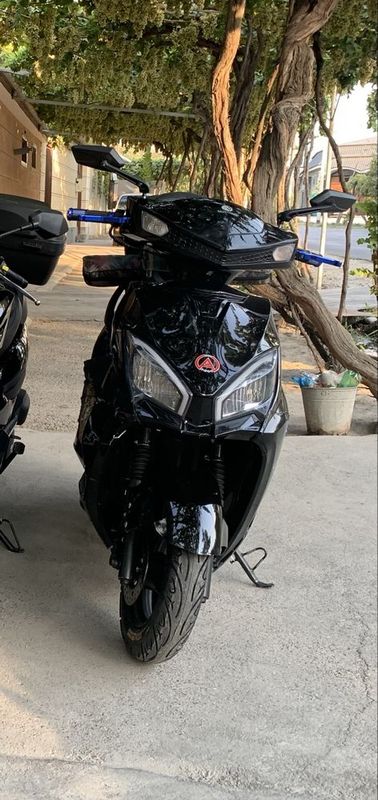 Mustang 125cc skuter