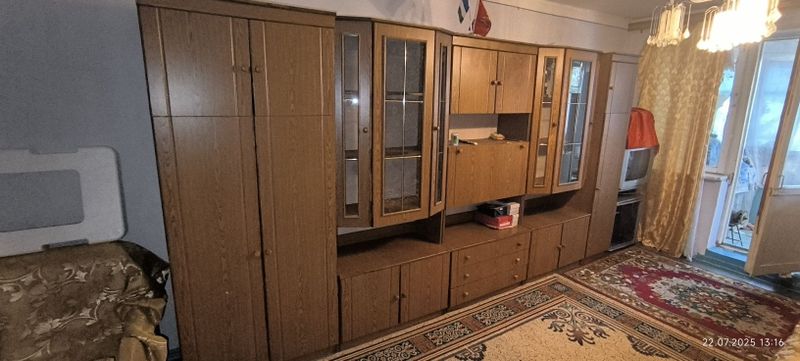 Стенка в хорошем состоянии и качестве Стенка в хорошем состоянии и качестве