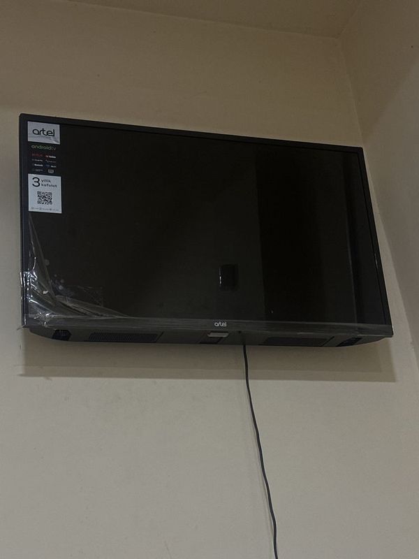 Artel smart TV 32 taliy