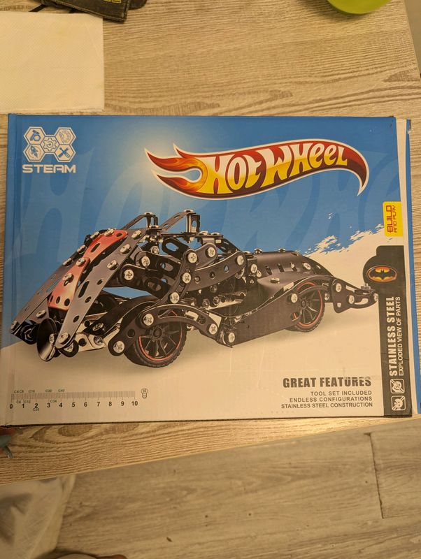 Металлический конструктор Hot Wheels– Суперкар Металлический конструктор Hot Wheels– Суперкар