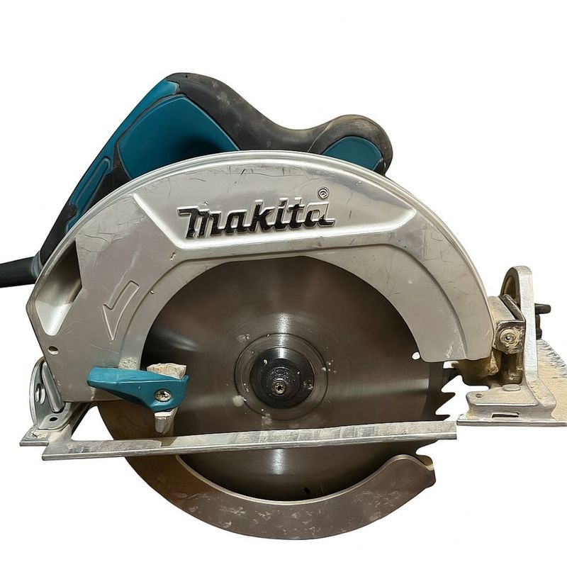Циркулярная пила Makita Циркулярная пила Makita