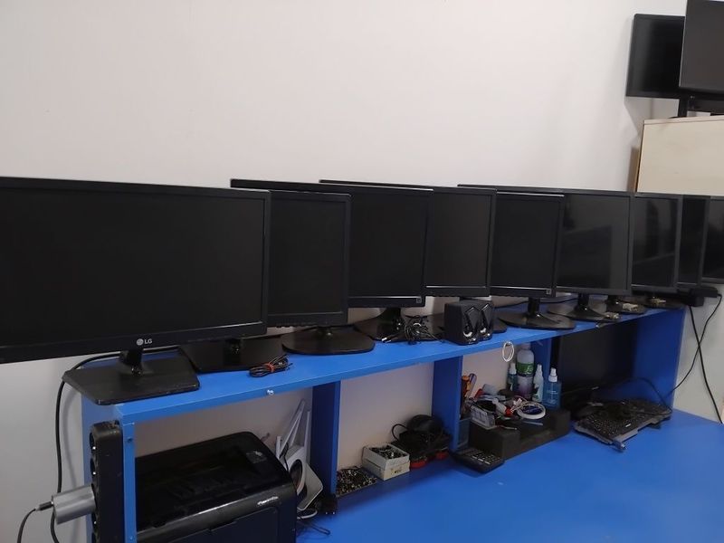 Monitor lg 19 diagonal Monitor lg 19 diagonal