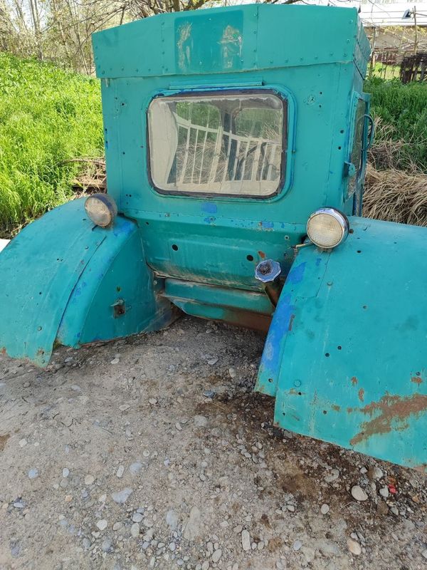 T 40 kabina sotiladi T 40 kabina sotiladi