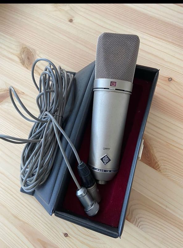 Neumann u397 микрофон