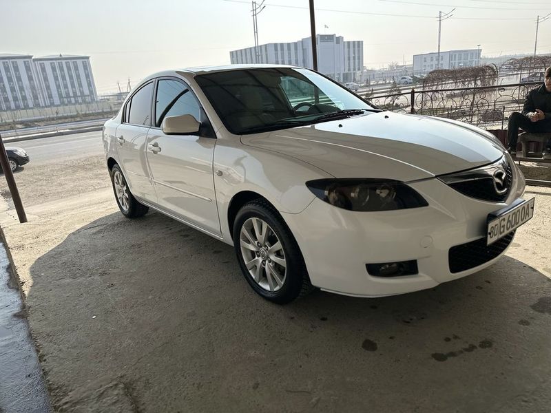 Mazda 3 2007 yil dubayski variant sastayanisi ideal