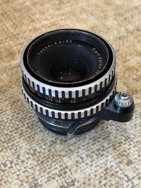 Объектив Tessar 50/2.8 (exacta) Объектив Tessar 50/2.8 (exacta)