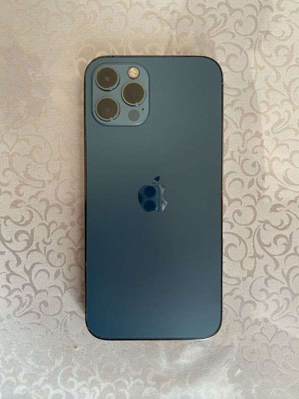 Iphone 12 pro blue