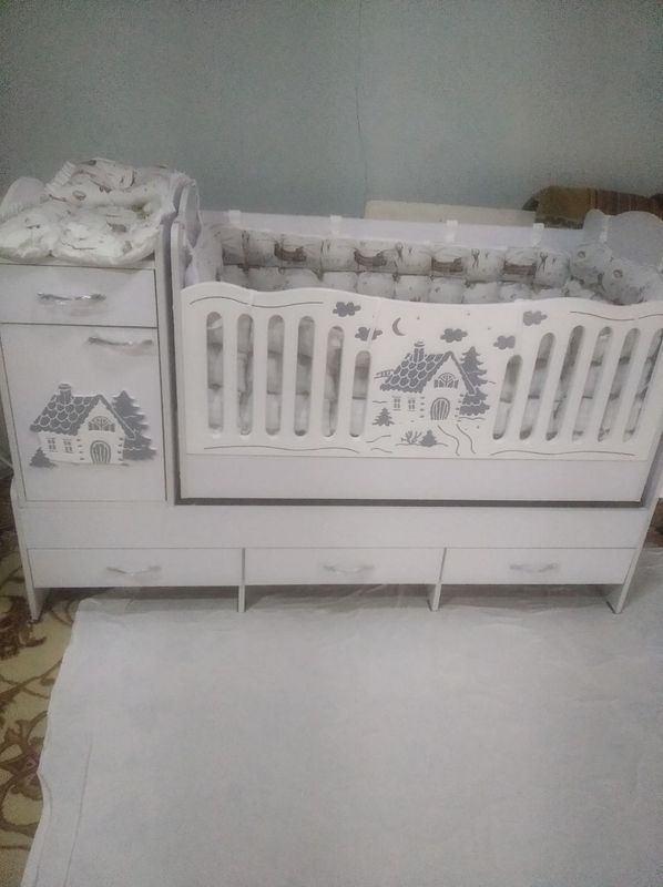 Bolalar kravati oq Bolalar kravati oq