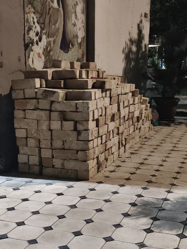 GʻISHT 250x120x88 sotiladi srochno GʻISHT 250x120x88 sotiladi srochno