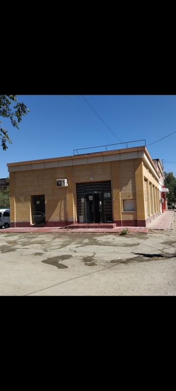 Доритал тугрисида нотурар бино СОТИЛАДИ Доритал тугрисида нотурар бино СОТИЛАДИ
