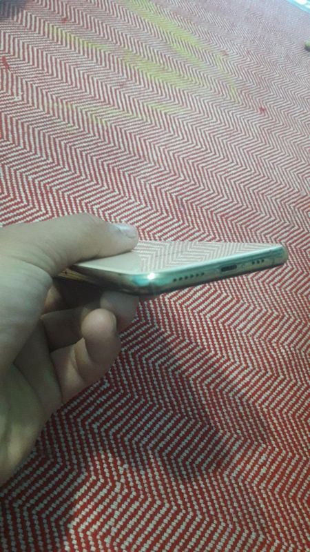 iPhone xs xotira 256 yonks useleny aybi iclodga tushgan iPhone xs xotira 256 yonks useleny aybi iclodga tushgan