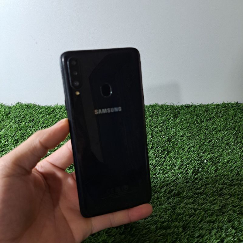 Samsung A20s sotiladi