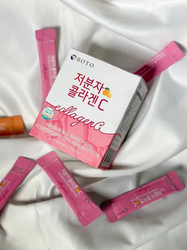 Низкомолекулярный корейский рыбный питьевой коллаген (40%) с витамином C и гиалуроновой кислотой — Boto Collagen C Низкомолекулярный корейский рыбный питьевой коллаген (40%) с витамином C и гиалуроновой кислотой — Boto Collagen C