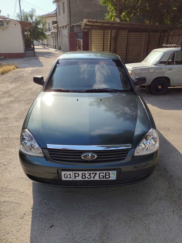 Lada Priora 2010 года Lada Priora 2010 года
