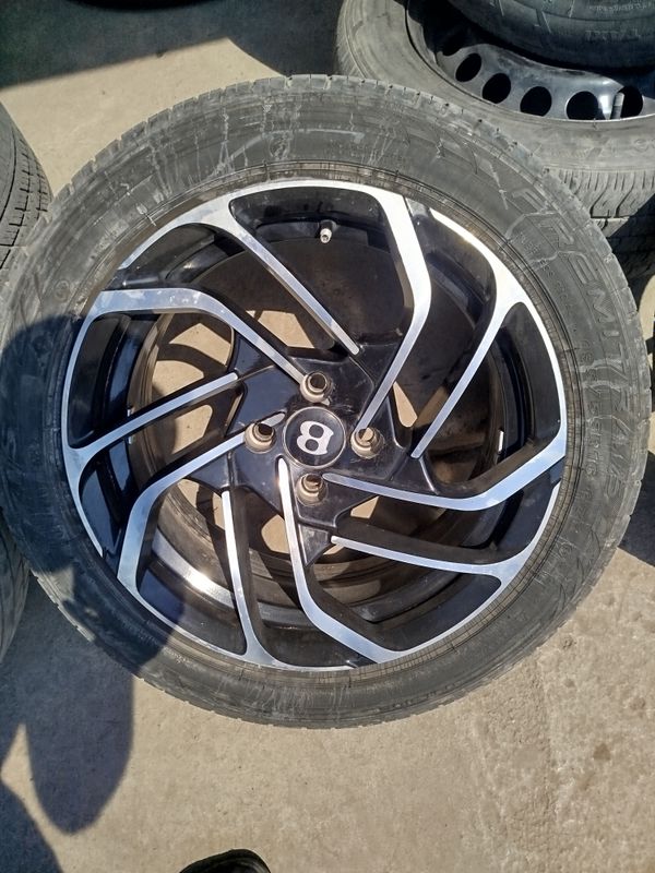 BENTLEY diska r16 baloni 4ta koblt Nexia3 tushadi BENTLEY diska r16 baloni 4ta koblt Nexia3 tushadi