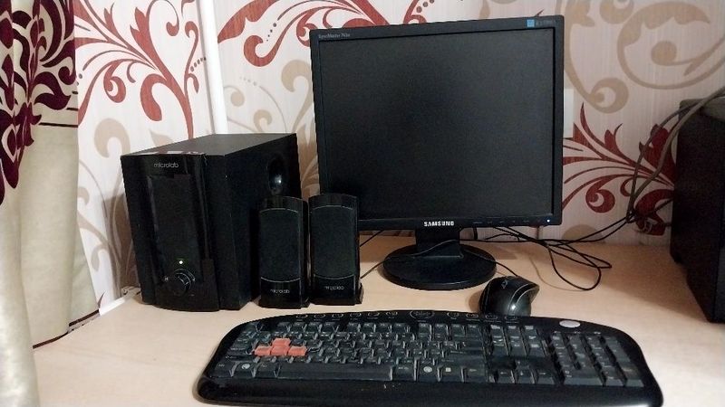 Kompyuter sotiladi Kompyuter sotiladi