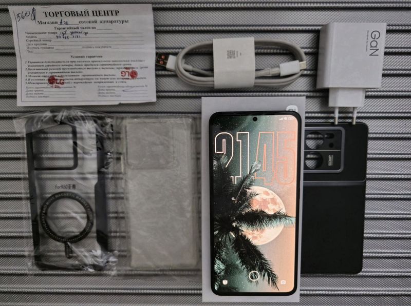 Продам xiaomi 13t pro 12/512g в идеальном состоянии Продам xiaomi 13t pro 12/512g в идеальном состоянии