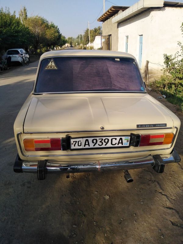 Vaz 21 06 sotiladi