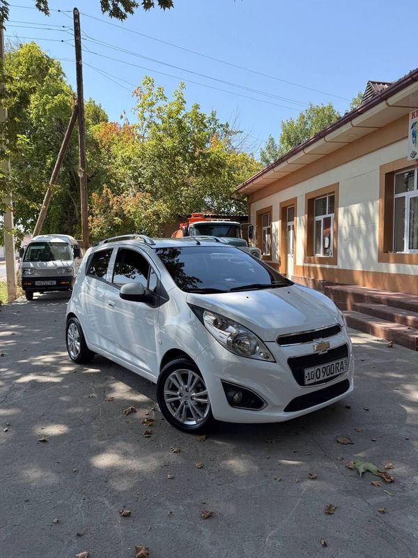Spark sotiladi 7.500$ Spark sotiladi 7.500$