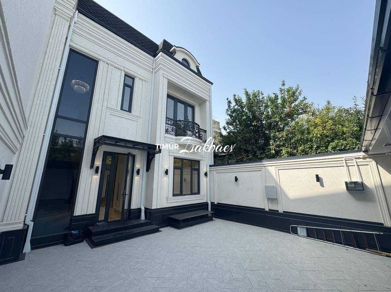Продам ЕвроДом ул.Циолковского 2 сотки Продам ЕвроДом ул.Циолковского 2 сотки