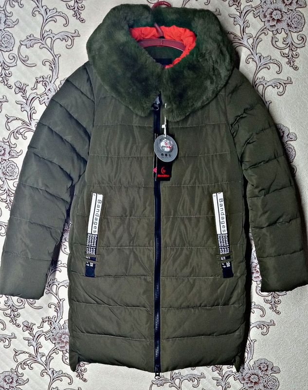 Куртка типа Parka.