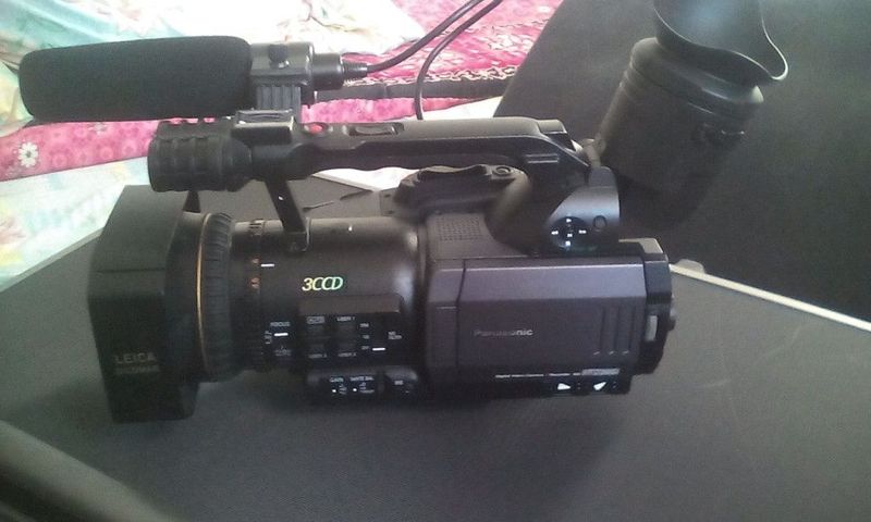 Panasonic DVX 100BE