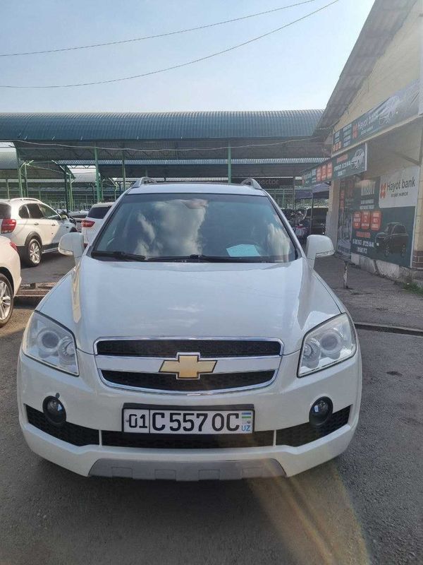Captiva 1 avtomat sotiladi 2010 yil 210ming km probeg xolati zur Captiva 1 avtomat sotiladi 2010 yil 210ming km probeg xolati zur
