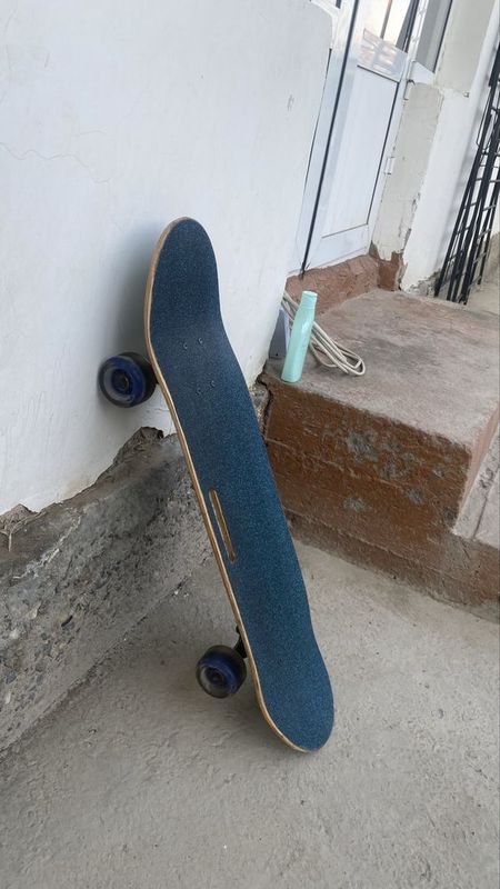 Skateboard (70 sm) – Sifatli va Yengil!