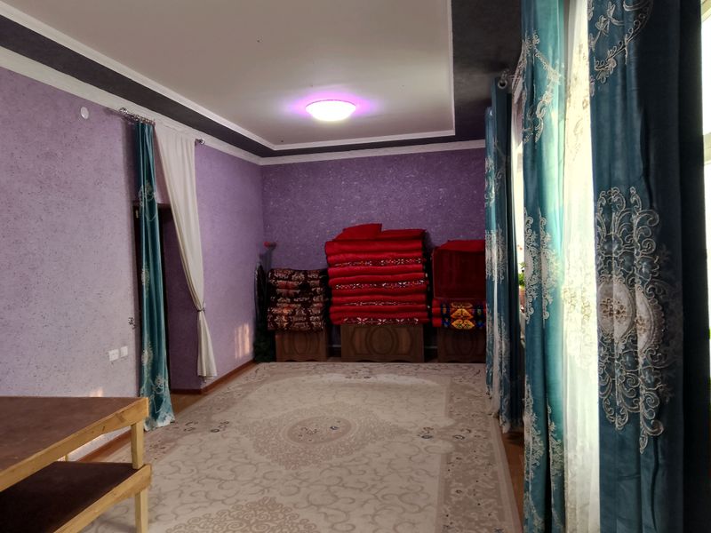 uy satiladi 4 xona banya ashxona aloxida kladovka uy satiladi 4 xona banya ashxona aloxida kladovka