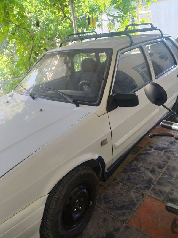 Lada 2115 sotiladi xammajoyi zor Lada 2115 sotiladi xammajoyi zor