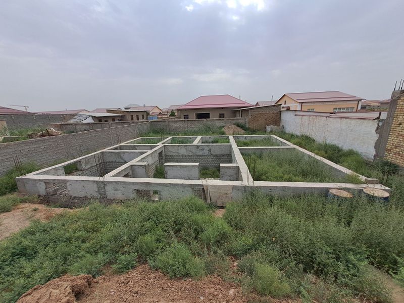 Fundament qoʻyilgan Yer sotiladi Fundament qoʻyilgan Yer sotiladi