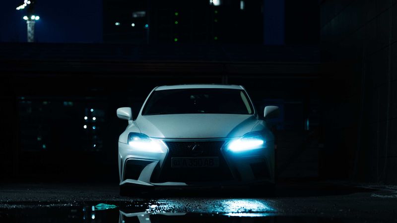 Lexus is300 | в хорошем состоянии