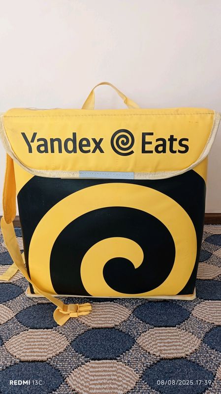 Yandeks sumka