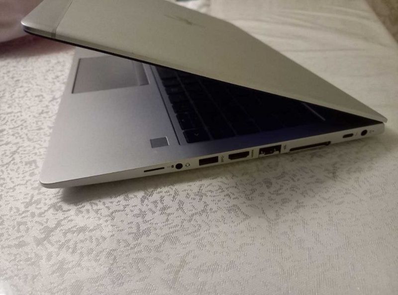 Hp ELITEBOOK 16 / 512