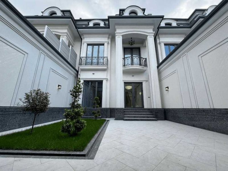 Продаётся элитный участок