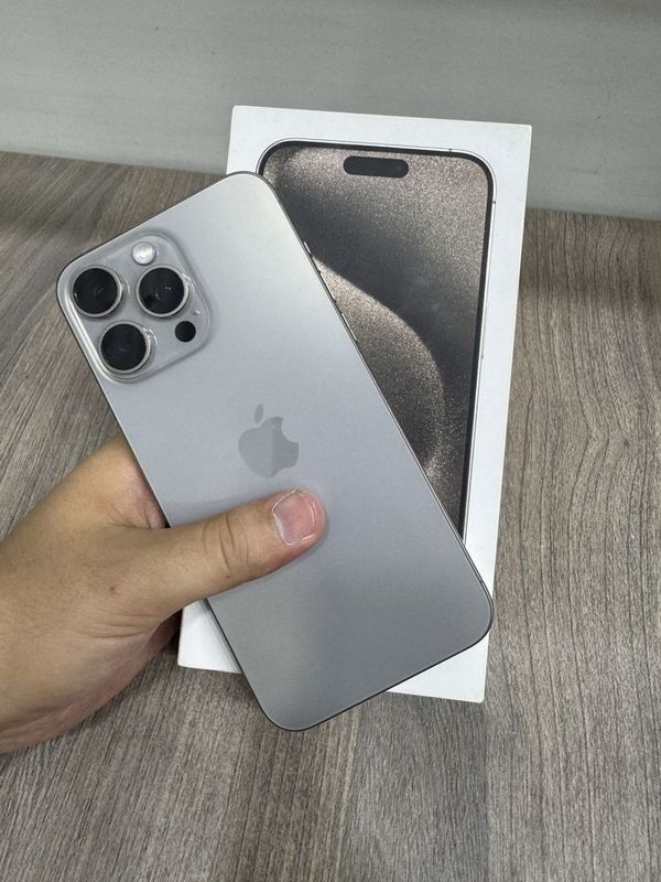 15 Pro Max 256gb 100% 15 Pro Max 256gb 100%