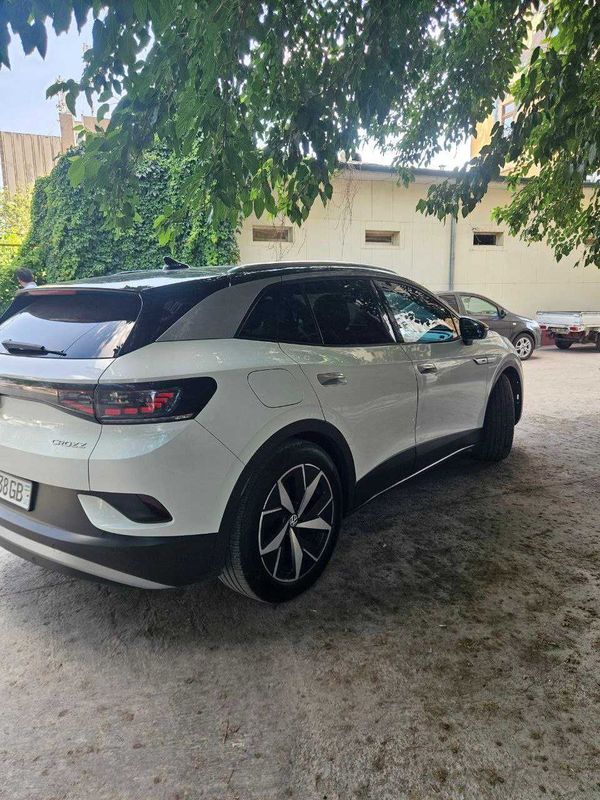 Volkswagen id4 pro цвет белый Volkswagen id4 pro цвет белый