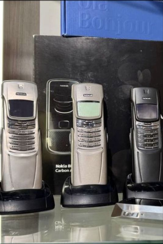 Nokia 8910i ретро 2002 года легенда оргинал Nokia 8910i ретро 2002 года легенда оргинал