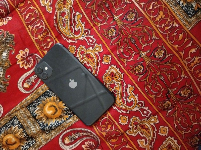 Iphone 11 Ideal holatda Iphone 11 Ideal holatda