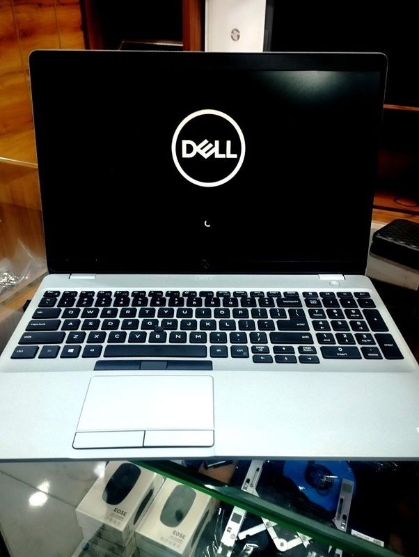 Dell noutbook core i5