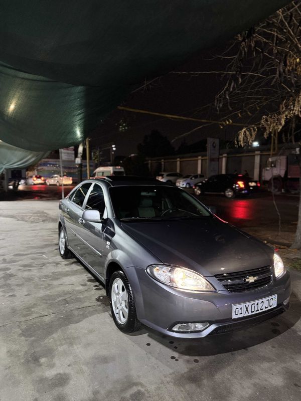 Gentra 2024, 4000 km, Full 3-pozitsiya