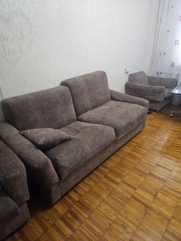 Мебель всё в одни руки срочно