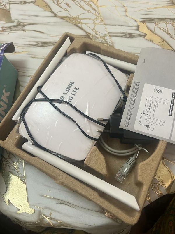 LB Link 300M High Gain 4G LTE Router LB Link 300M High Gain 4G LTE Router